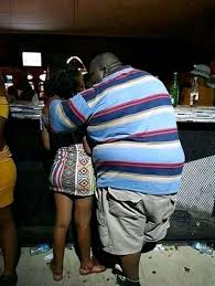 Kwaya katolik hekima ya mdomo : Watu Wapendane Madem Wa Nairobi Wana Maringo Kuruka Facebook