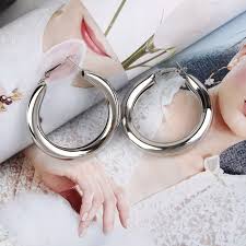 One of the items created by the high elf veth'talia during her career as a fighting spellcaster was this ring made of the purest jade. Lusion Vintage Metal Hoop Circle Earring For Women Creative Geometric Statement Punk Earring Hanging Fashion Jewelry Trendy New Hoop Earrings Aliexpress