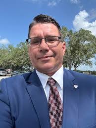 Richard Midkiff's Instagram, Twitter & Facebook