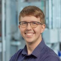 3800+ profilů „Wilbert“