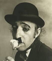 Woody Allen como Charlie Chaplin // Woody Allen as Charlie Chaplin (by  Irving Penn, 1972)