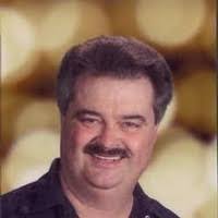 Willie Yoder's Instagram, Twitter & Facebook