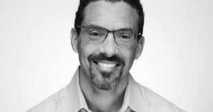 1 school choice group closes LA chapter, 2nd changes leader