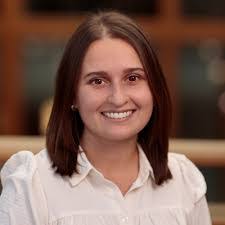 Sara Sadecki's Instagram, Twitter & Facebook