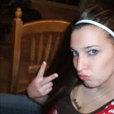 rebecca cusack (@ghettoshawtie)