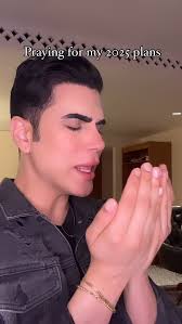 2025 is gonna be amazing for you all, I am praying 🤲 , #kendolldubai  #adnanzafar #kendoll #funny #comedy