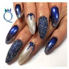 Der perfekte look zum ausgehen: Longnails Coffinnails Gelnails Nails Blue White Glitter Swarovski Langenagel Ballerinaform Gelnagel Nagel Blau Weiss Glitzer Nagelst Ongles Ange