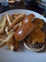 Olive garden offers a variety of delicious italian. Cheeseburger Sliders Picture Of Olive Garden Italian Restaurant New York City Tripadvisor