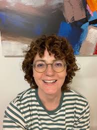 emocje #przekonania #zmianazawodowa #psychologiadziałania #rozwójosobisty  #coachingkariery #transformacjazawodowa #samoświadomość #odwagadodziałania 