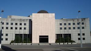 Find the closest airport near a destination city. Camara De Pacos De Ferreira Com Oito Casos Positivos De Covid 19 Imediato Jornal Regional