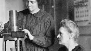 Marie, 1895 yılında, endüstriyel fizik ve kimya okulu laboratuvarının başkanı olan pierre curie evlendi. Como Fue La Vida De Marie Curie 7 Momentos Clave De Su Historia