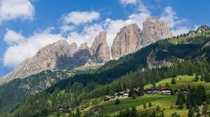 Val di fassa is linked to 200 kilometers (125 miles) of ski terrain and seven villages as well as the 500 kilometers (310 miles) of the dolomiti superski. Val Di Fassa Rifugi Gluten Free La Mia Cucina Gluten Free