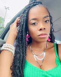 Taneisha Davis's Instagram, Twitter & Facebook