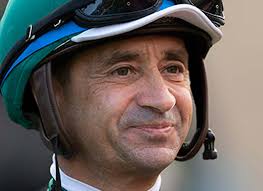 SECOND GOLD STRIKE EXTENDS FINAL FURLONG