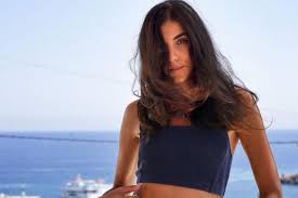 Ηομε news αννα μαρια βελλη: Anna Maria Bellh O Oros Poy Ebale Sto Symbolaio Me Thn Acun Medya Gia Na Paei Sto Survivor