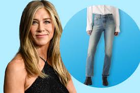 Jennifer Aniston Inspired My Mom and I to Swap Our Dated Jeans for This Spring-Forward Denim Trend — from $22