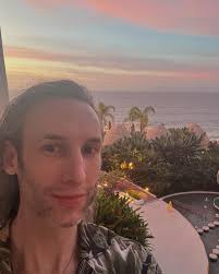 Scott Lilly (@doodlesbyscott) • Instagram photos and videos