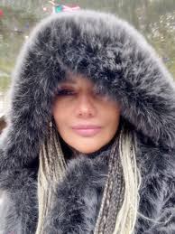 En esta Navidad, celebramos el nacimiento del rey de reyes y deja que la  paz abrace cada rincón de tu vida que los mejores regalos no se envuelven,  se sienten con el alma. This Christmas, we celebrate ...