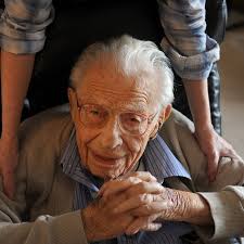 As their numbers grow, centenarians get more company