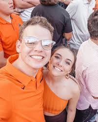 Nathan Slater and Alyssa Williams's Wedding Website