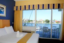 Hotel In Clearwater Beach Florida Chart House Suites