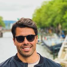 Cien Cepilladas Antes De Dormir: Amazon.co.uk: P., Melissa, Piro,  Guillermo: 9789500425421: Books