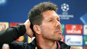 What does el cholo mean and who gave him his nickname? El Calderon Quiere Una Fiesta En La Vuelta De Torres