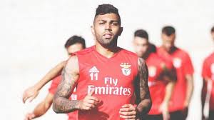 In the game fifa 20 his overall rating is 81. Efeito Extra Tecnico Do Benfica Rejeita Apelido De Gabigol Esporte Extra Online