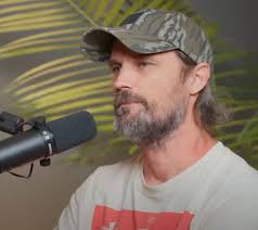 6 Datos del “Exitoso Mark”, el hombre que dice ser “demasiado bueno” para  trabajar