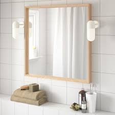 Nissedal Spiegel Eicheneff Wlas Ikea Deutschland In 2020 Ikea Zimmereinrichtung Fensterputzmittel