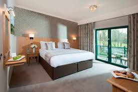 We are a husband and wife team who love to get way and enjoy time together at beautiful resorts. Luxury Golf Spa Leisure Hotel In South Wales Vale Resort