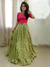 Pin By Garima Panwar On Crop Top Lehenga Choli Indian Gowns Dresses Designer Dresses Indian Dresses