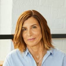 Mary Biggins's Instagram, Twitter & Facebook