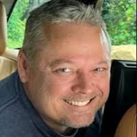 Sean Rinehart's Instagram, Twitter & Facebook