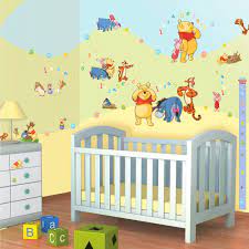 312 cm x 219 cm environ livré en 3 lès, ce papier peint se fixe au mur avec de la colle à papier peint fournie. Stickers Chambre Winnie L Ourson Disney Walltastic Jpg 1000 1000 Kinder Zimmer Disney Dekorationen Kinderzimmer
