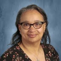 Pamela Holifield's Instagram, Twitter & Facebook