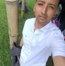 Cada vez más cerca de ver una vez más a La Tri 🇪🇨 ¡Aliéntala con la  camiseta oficial de Eliminatorias! Encuéntrala en www.marathon.com.ec