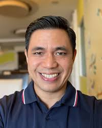 Daniel Macaraeg (@DanielGMacaraeg) • Facebook