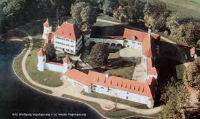 Nur die wenigsten wissen, dass das weltbekannte münchner oktoberfest seinen ursprung in der vermählung des kronprinzen und späteren königs. Schloss Blutenburg Feiern Im Schloss