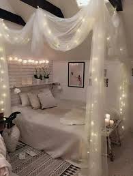 20 Awesome College Bedroom Decor Ideas And Remodel Bedroomideas Bedroomdecor Bedroomdesign Bedroomrem Small Room Bedroom Bedroom Design Room Ideas Bedroom