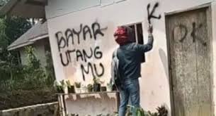 Buah ini memiliki kandungan senyawa yang dikenal dengan. Bagaimana Cara Menghadapi Debt Collector Nakal Lakukan 4 Tips Ini