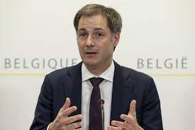 Le comité de concertation a donc décidé que l'heure n'était pas encore à l'assouplissement des par ailleurs, le contrôle du remplissage du plf à l'arrivée en belgique sera renforcé, tout comme le. Ecoles Commerces Metiers De Contact Decouvrez Les Mesures Du Comite De Concertation Face A La Hausse De L Epidemie De Coronavirus