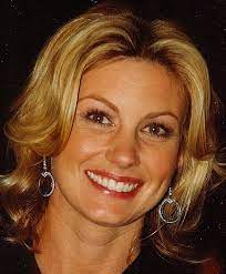 Sie wuchs bei adoptiveltern in einer nahegelegenen. Faith Hill Wikipedia