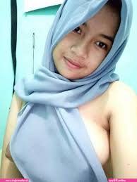 Jilbab hitam colmek - Best adult videos and photos