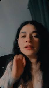 Larissa Leon (@lrssleon) · Instagram photos and Reels