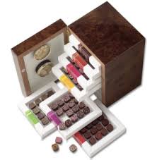 Petits Richart In A Burlwood Vault Bakers And Artists The Daily Gourmet Food And Product Catablog Trends Packaging Hampers Cupcakes Cakes Cookies Chocolate Pasta Sweet Savory Kitchen Products