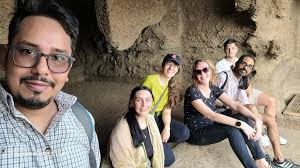 Ronnie Mooney (@RonnieMooney_)