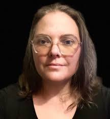 Melissa Cavallo's Instagram, Twitter & Facebook