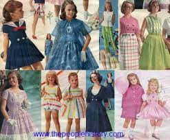 Girl S Clothes In The Past Pastels Pinks And Checks Were All Popular For Girls In 1962 Dresses And To Vintage Kids Clothes Childrens Fashion Sixties Fashion