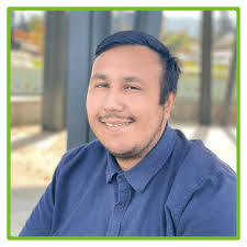 Oscar Licon's Instagram, Twitter & Facebook